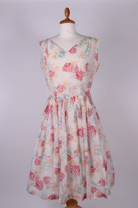 Sommerkjole, blomstret nylon, 1950. M